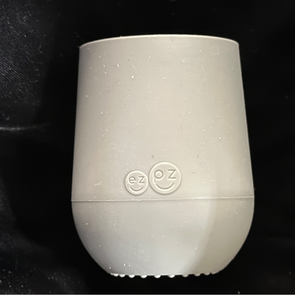 ezpz Tiny Cup gray 100% Silicone Training Cup for Infants 4 mo up NWOT